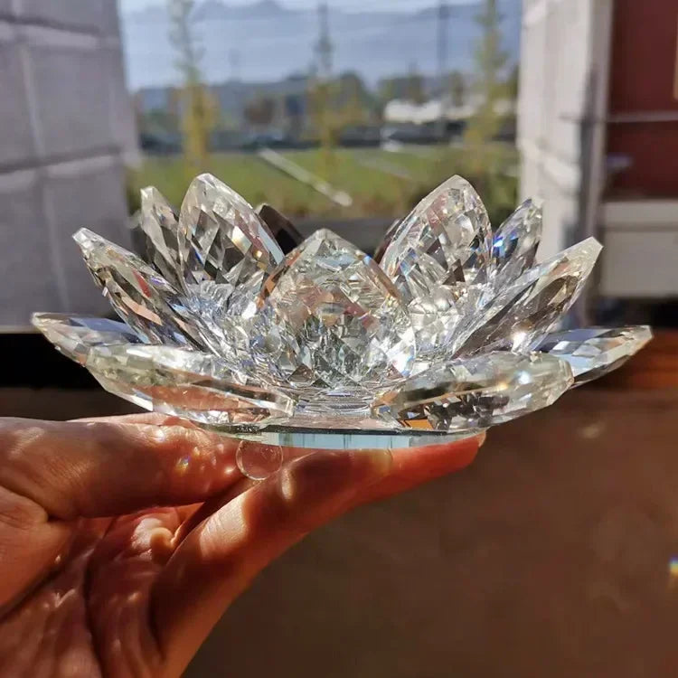 Hign-concerned Crystal Lotus Tealight Candle Holders Glass