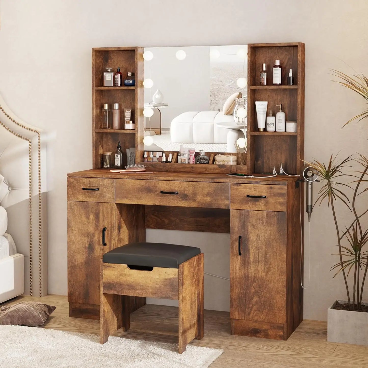 XMSJ Makeup Vanity Table With Lighted Mirror And Outlets
