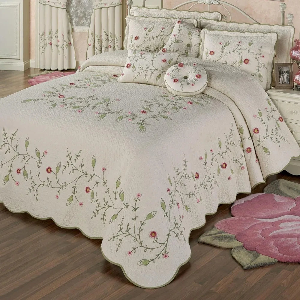 Cottage Garden Bedding Quilt With Fiber Art Floral Vines