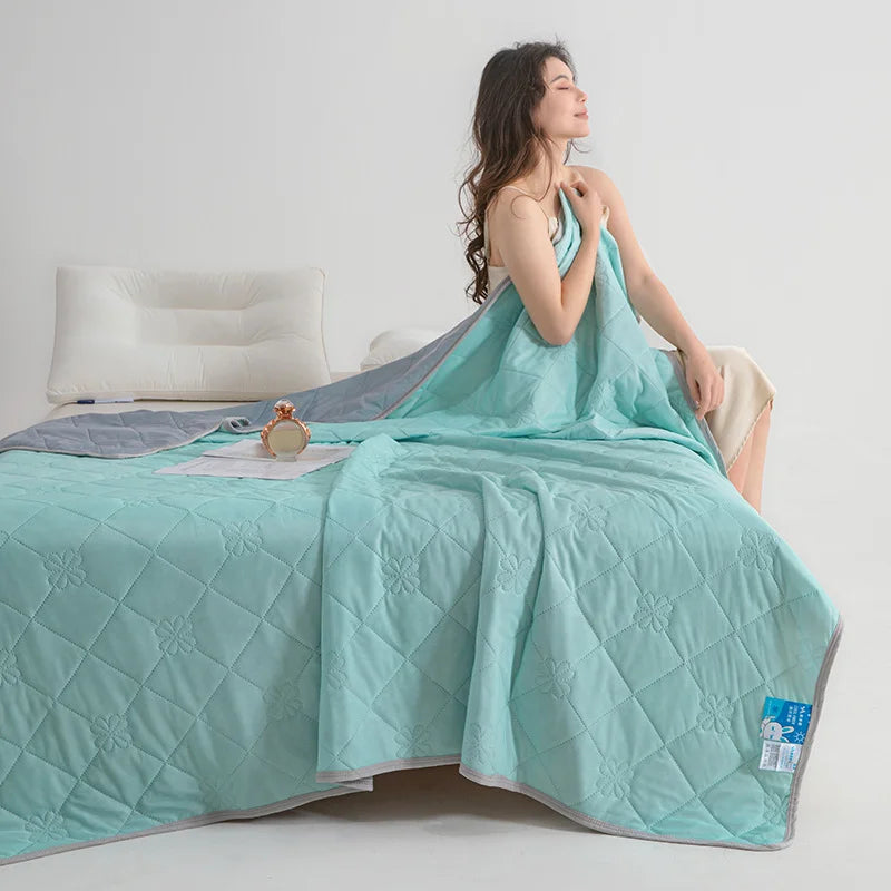 Hubei Soft Summer Quilt Duvet Ice Silk Comforter Premium
