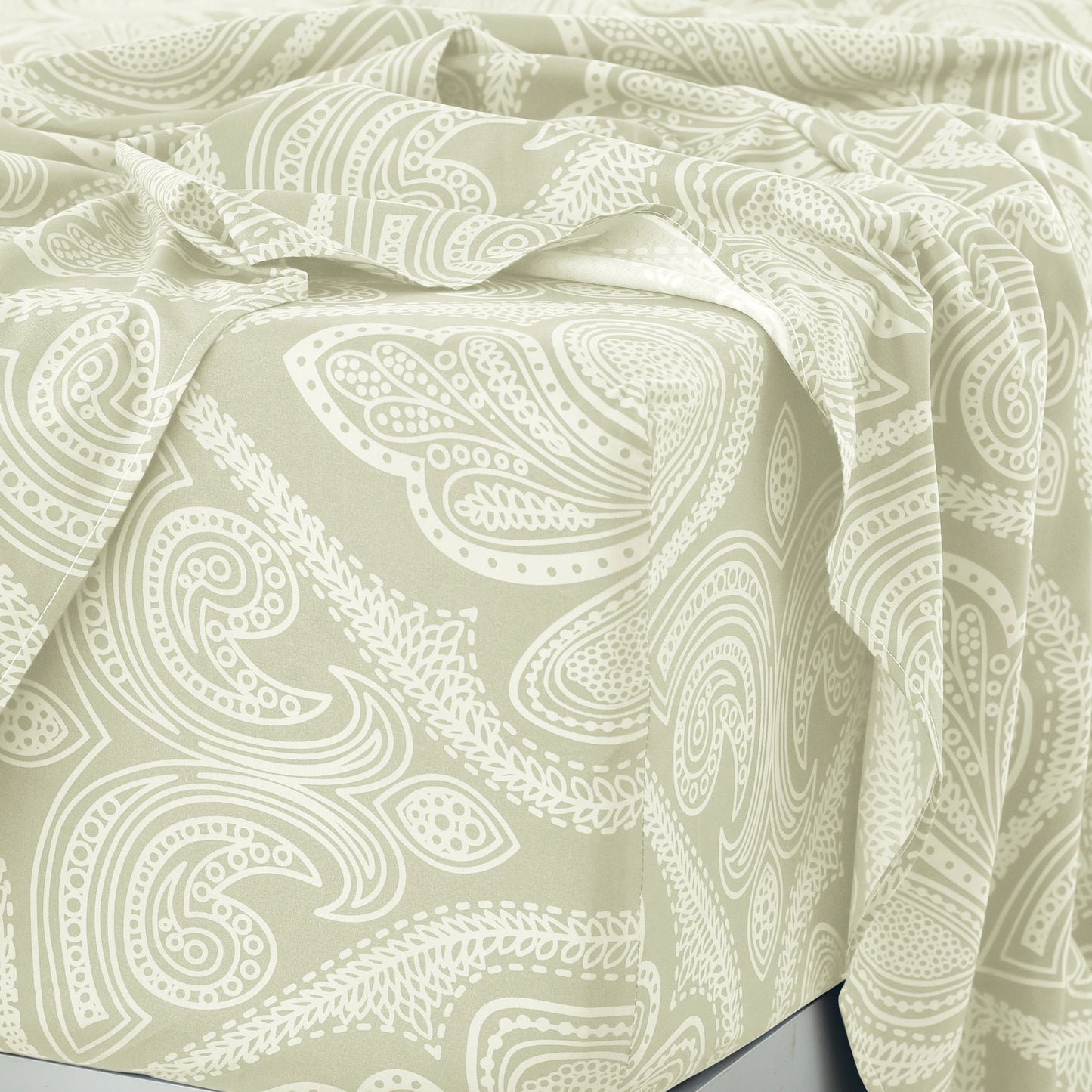 LDC Lux Decor 4 Piece Paisley Microfiber Sheet Set