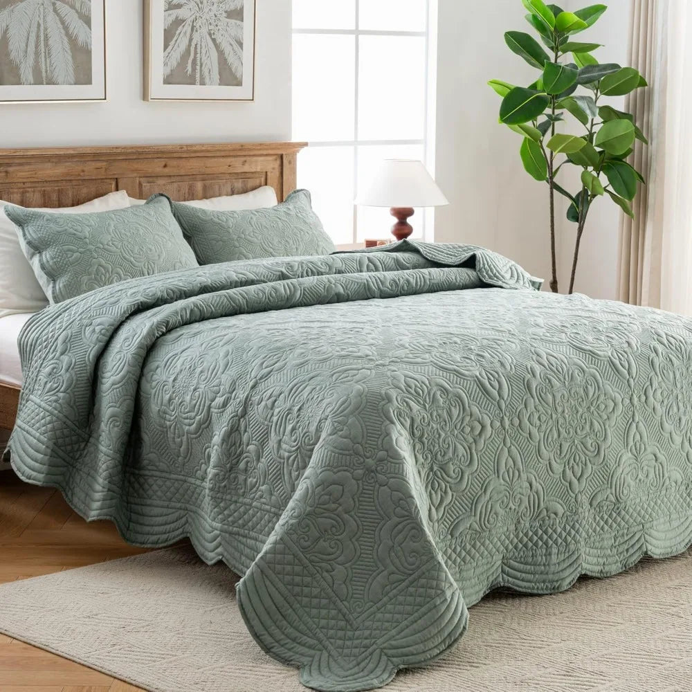 Color Embroidered Quilt Set 3 Piece Washed Cotton Reversible