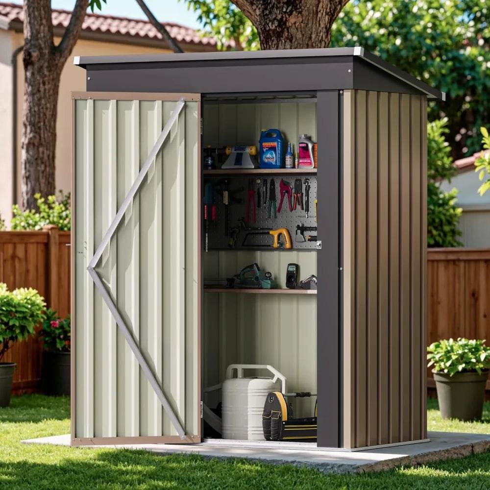 Outdoor Lockable Metal Storage Shed Anti Corrosion Waterproof