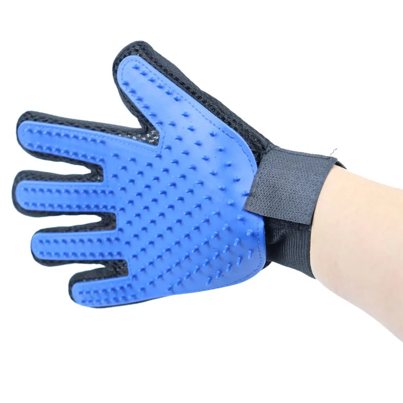 YTYINCN Pet Grooming Glove for Cats and Dogs Silicone Deshedding