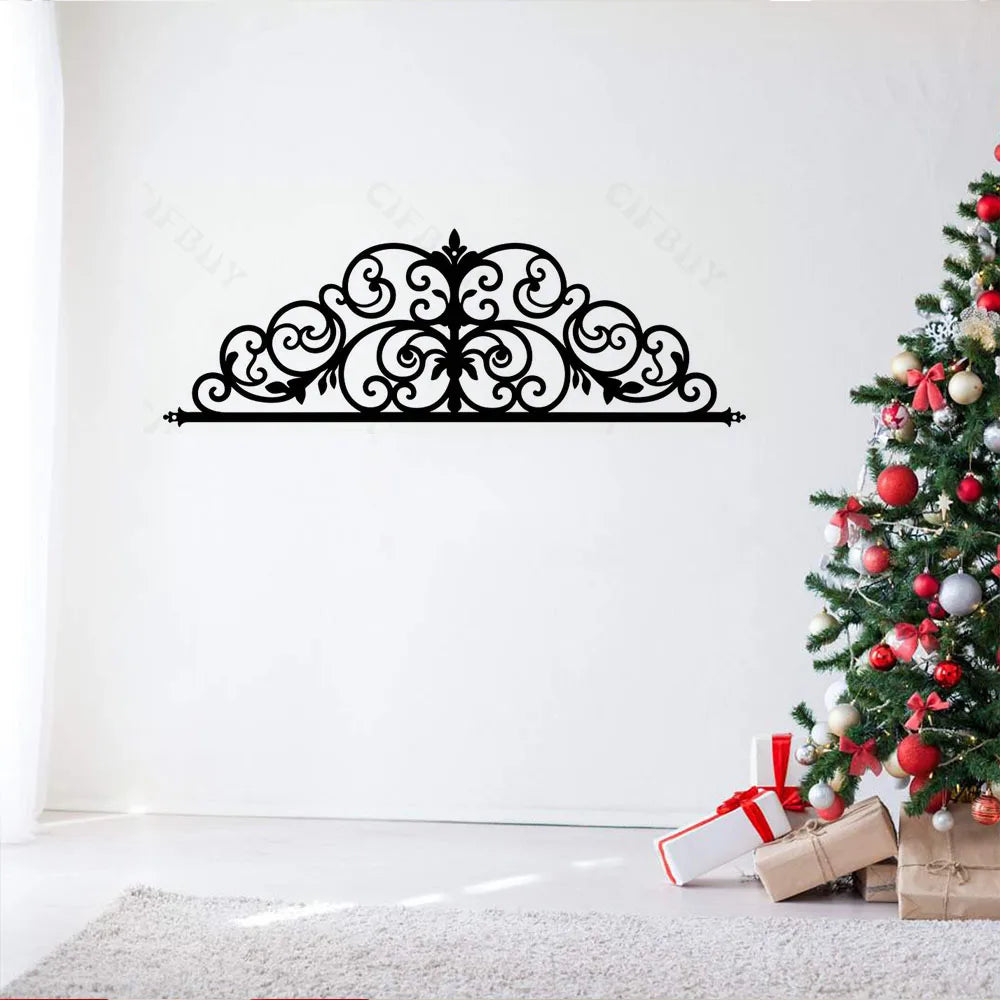 HELLOYOUNG Floral Inspired Metal Door Crown Ornament