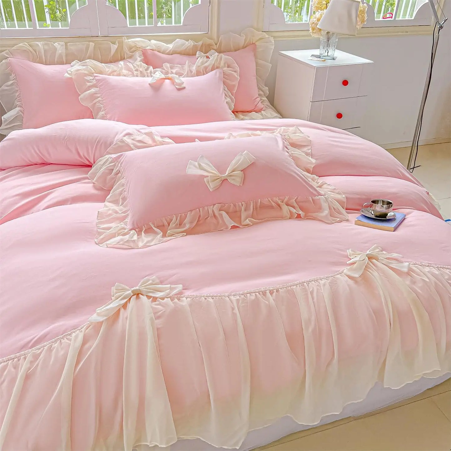 Lace Duvet Cover Set With Ruffles And Bow Includes Pillowcases